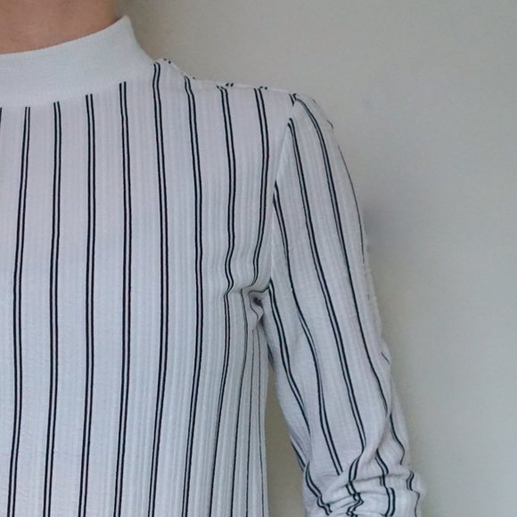 Dynamite Black & White Striped Long-Sleeve Shirt - Picture 2 of 16